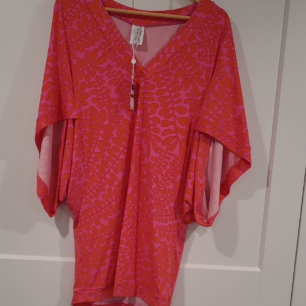 Trina Turk Vibrant Pink Leaf Tunic. Swim Coverup - Picture 7 of 7